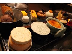 甜品总汇-湖滨28中餐厅·西湖宴·杭州君悦酒店