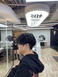 -奈川烫染Salon