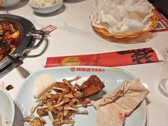 -何师傅美蛙鱼头(汉街店)
