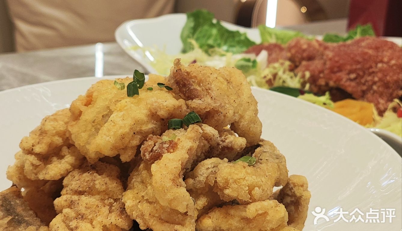 终于找回了儿时记忆中的沙律牛排的味道