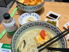 -蒙自源米线(明丰广场店)