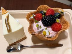 -小苍兰风铃草蛋糕甜品(沈阳店)