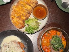 -Fuzzy Bistro 浮几韩餐·茶酒馆