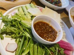 -关东小磨东北菜(上海长风大悦城店)