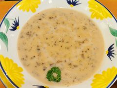蘑菇奶油汤-萨莉亚意式餐厅(东山口店)