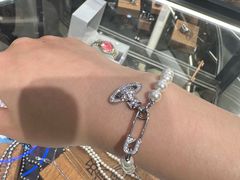 -Vivienne Westwood(上海来福士广场店)