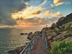 -那琴半岛地质海洋公园