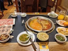 -沸炉重庆老火锅(军事博物馆店)