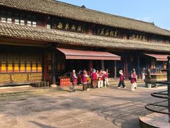 -峨眉山报国寺