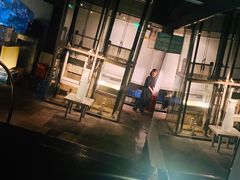 门面-穹六人间 people 6(岳阳路店)