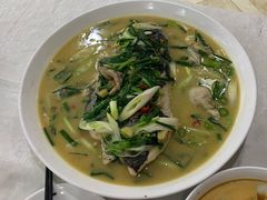土烧鱼头-聚丰园•湖鲜餐厅(阿红私房菜梅石路店)
