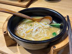 -勺子米线·云南传统小吃市集(四方街店)