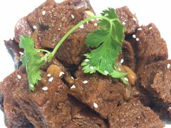 -雍沪里·沪湘融合菜( 康桥店)