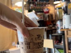 -熊猫一间店欧式奶茶铺