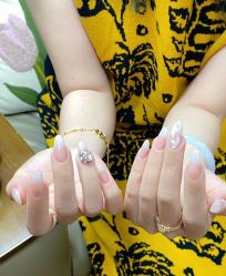 -芊冉•美甲美睫纹绣