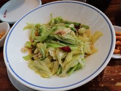 -老鼎万春卤菜(五代传承创始老店)