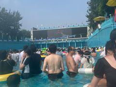 -欢乐水魔方水世界