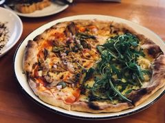 火鸡金抢鱼披萨-PIZZA BIANCA(万象城店)