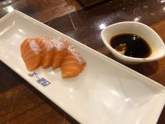 -四海一家自助餐(益田假日广场店)