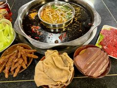 -邓莽子老火锅(中兴路总店)