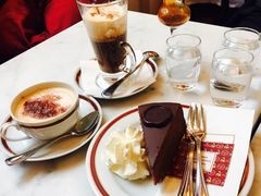 -Cafe Sacher(WIEN)