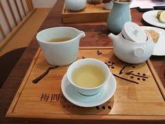 -梅间堂茶馆(绿地缤纷城店)