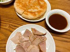 -李连贵酒家熏肉大饼(昆明街店)