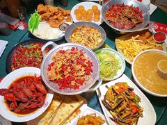 十三香小龙虾-叶派龙虾•招牌香辣蟹·海鲜(中海国际店)