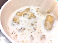绿豆牛乳冰-裕莲楼(环球港店)