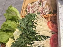 -阿婆情腊排骨火锅(金虹路店)