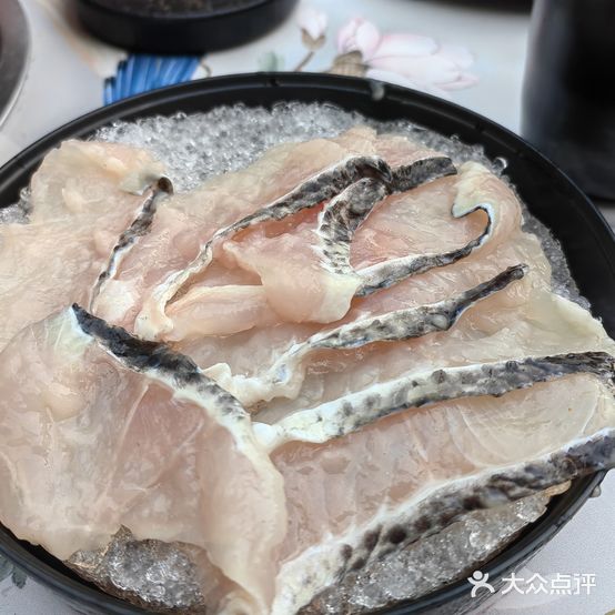 岛上的川渝火锅