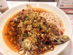 油浸鱼（四代）-堂瓦里·33年传统赣菜(第一街区店)