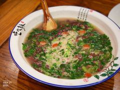 -亮欢寨酸汤鱼(沙冲路店)