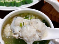 鲜嫩黄花鱼丸汤-将相和·海鲜蒸饺大连菜