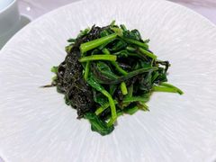 有机菠菜炒紫菜-喜鼎海胆水饺(平安金融中心店)