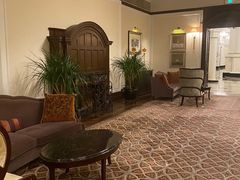 -LONG BAR 廊吧(外滩华尔道夫酒店)