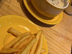 -菲滋意式餐厅(银泰百货金华江南店)