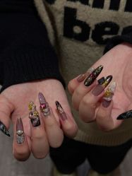 -HUII NAIL绘京美甲美睫会馆