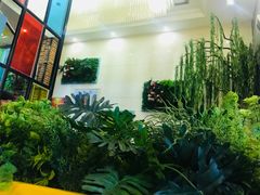 -钢管厂五区小郡肝串串香(奥克斯广场锦城万达店)