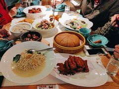 -荷塘秋月·本帮江浙菜(国权路店)