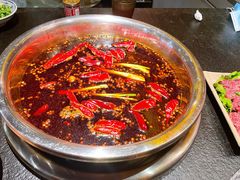 牛油红油锅-大龙传承火锅(太古里店)
