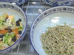 -屯老二农家铁锅炖·行业领军者(梅江店)