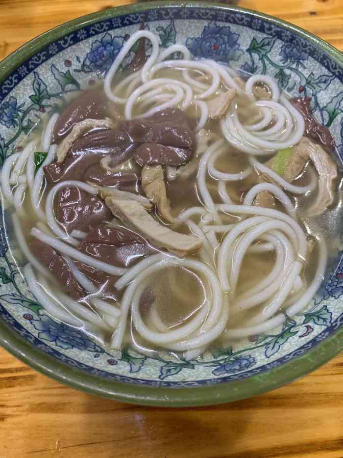 老仓桥猪脏粉-"是一家宝藏店铺来的!原来只是路过,后来.