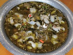 -有红鸡毛店·川菜(建设路店)