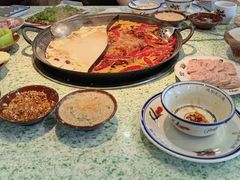 -鸿姐老火锅(疁城新天地店)