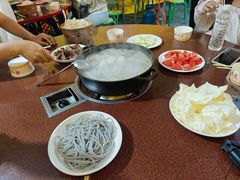 -泸沽肴(泸沽湖大洛水村农村信用社旁店)