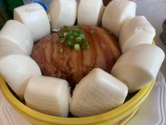 小笼米粉肉-鑫巴蜀小镇 · 水煮鱼专研店(玉桥店)