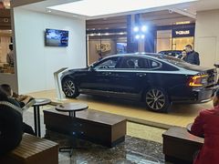 -杉杉奥特莱斯广场(哈尔滨店)