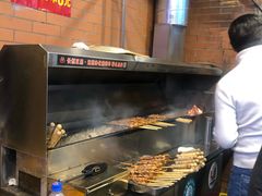 自助取餐区-维吾尔餐厅(宜山路店)