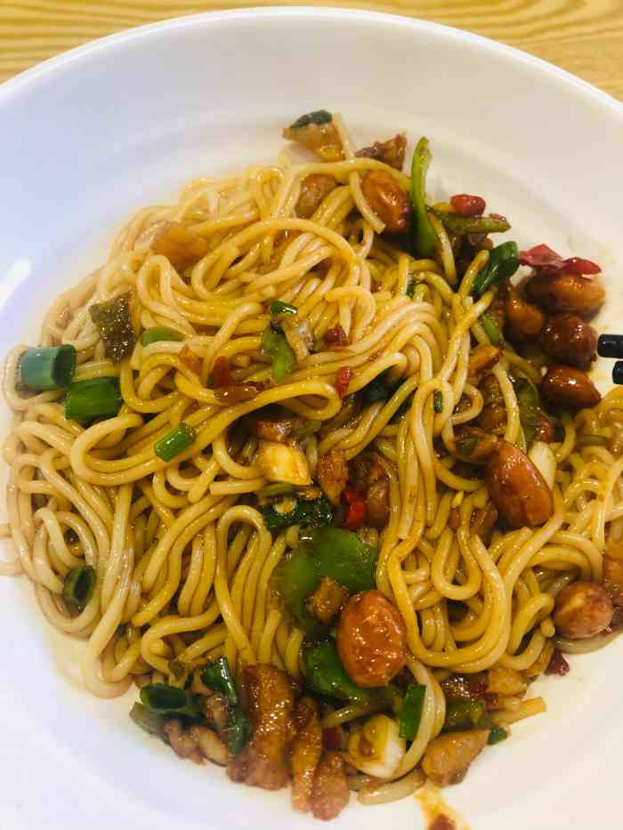 万方圆拌粉瓦罐汤(上饶万力时代店)